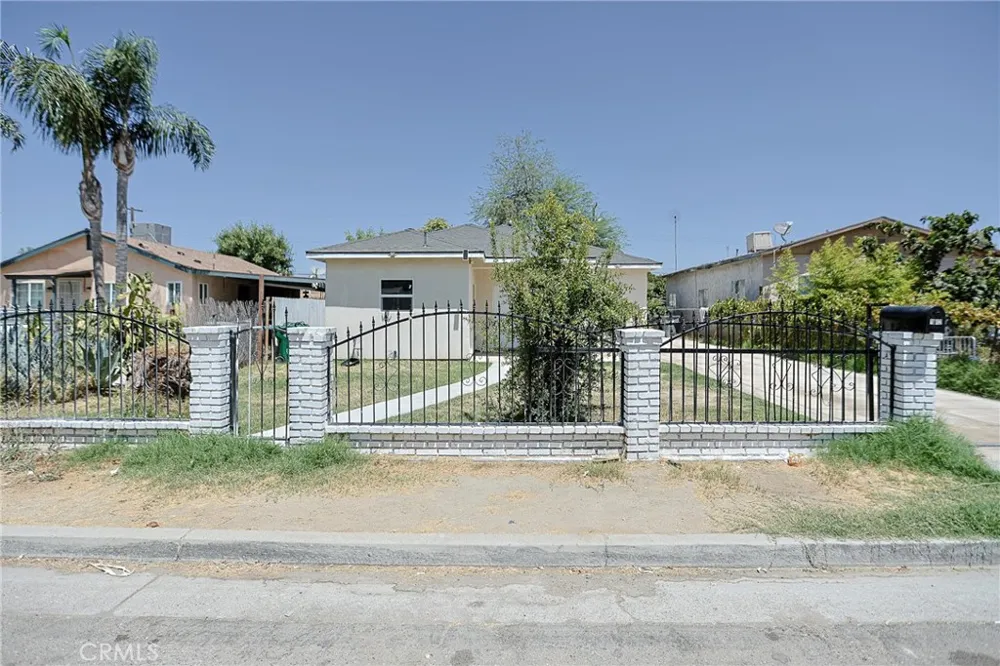 1012 Feliz Bakersfield, CA 93307