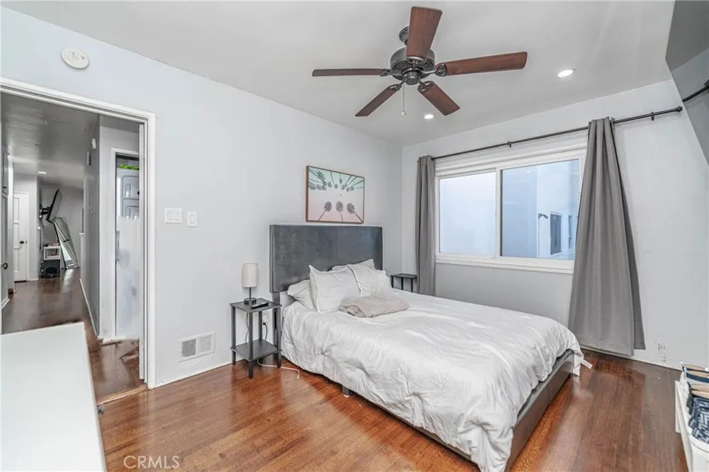 325 Cedar Long Beach, CA 90802