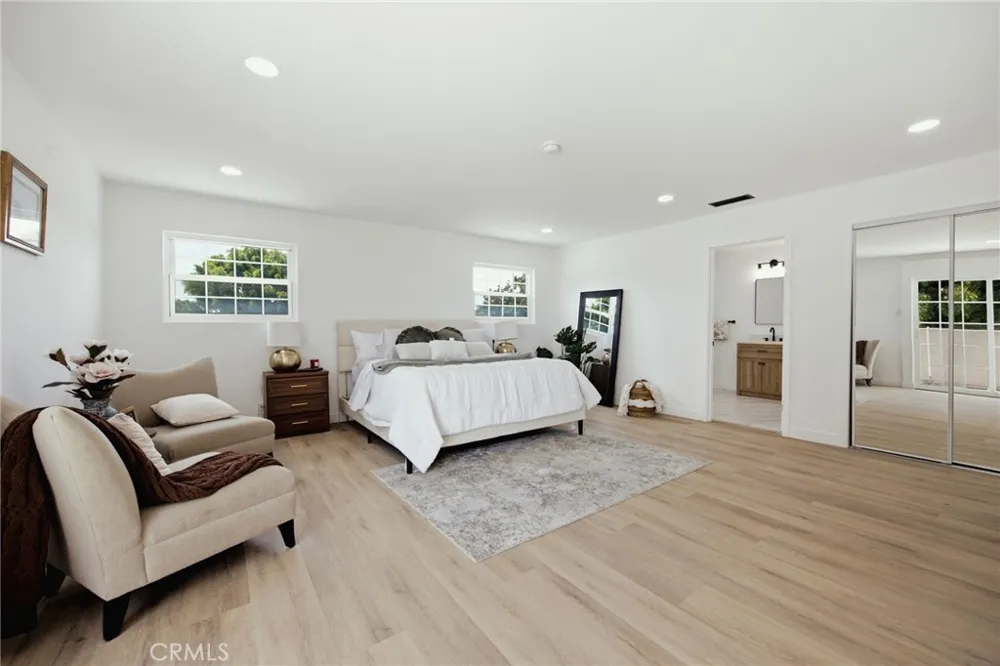 2401 W 78th Inglewood, CA 90305