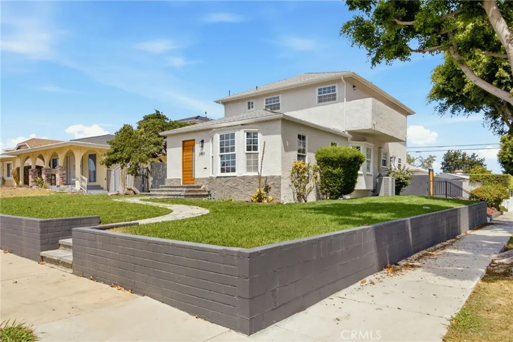 2401 W 78th Inglewood, CA 90305