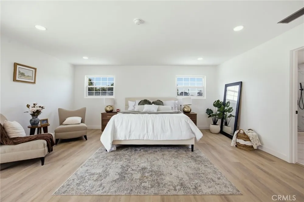 2401 W 78th Inglewood, CA 90305
