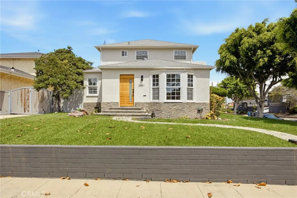2401 W 78th Inglewood, CA 90305