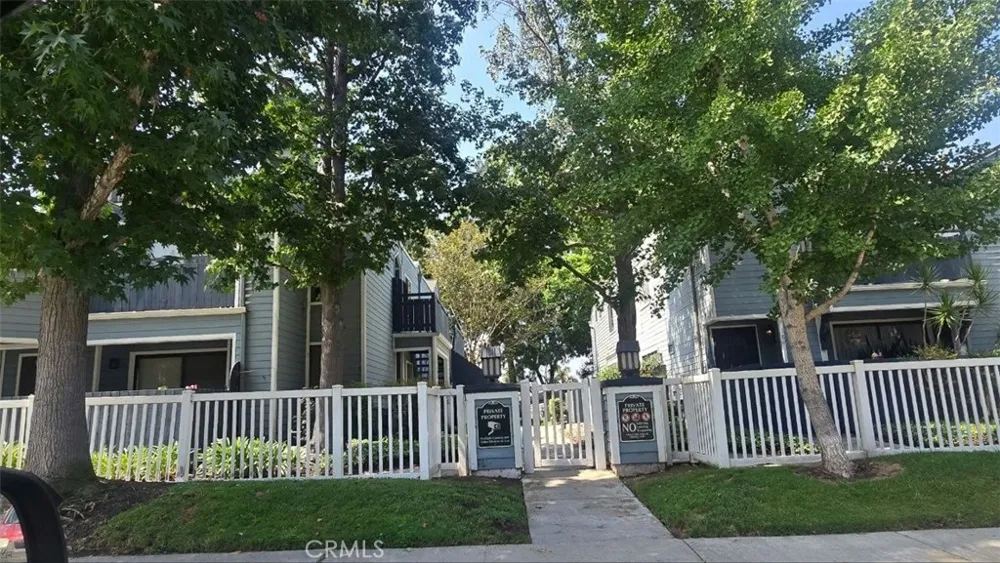 7300 Quill #207 Downey, CA 90242