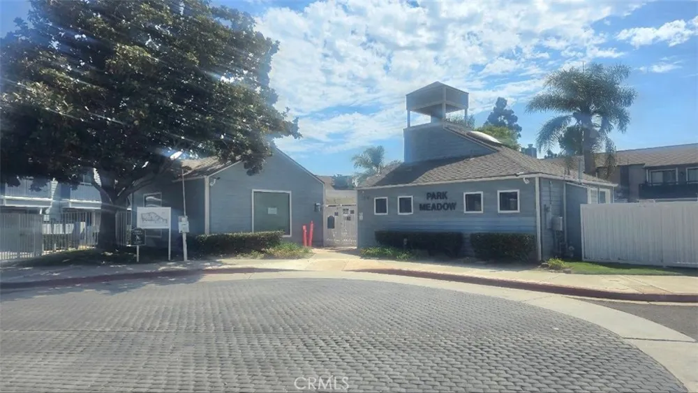 7300 Quill #207 Downey, CA 90242