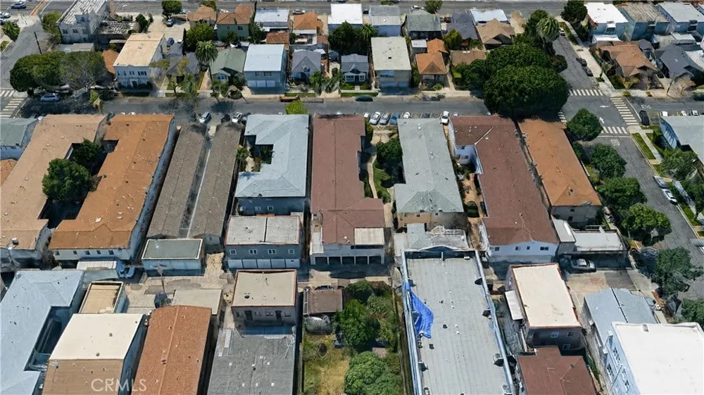 1327 E Appleton Street Long Beach, CA 90802
