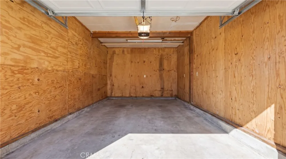 1327 E Appleton Street Long Beach, CA 90802