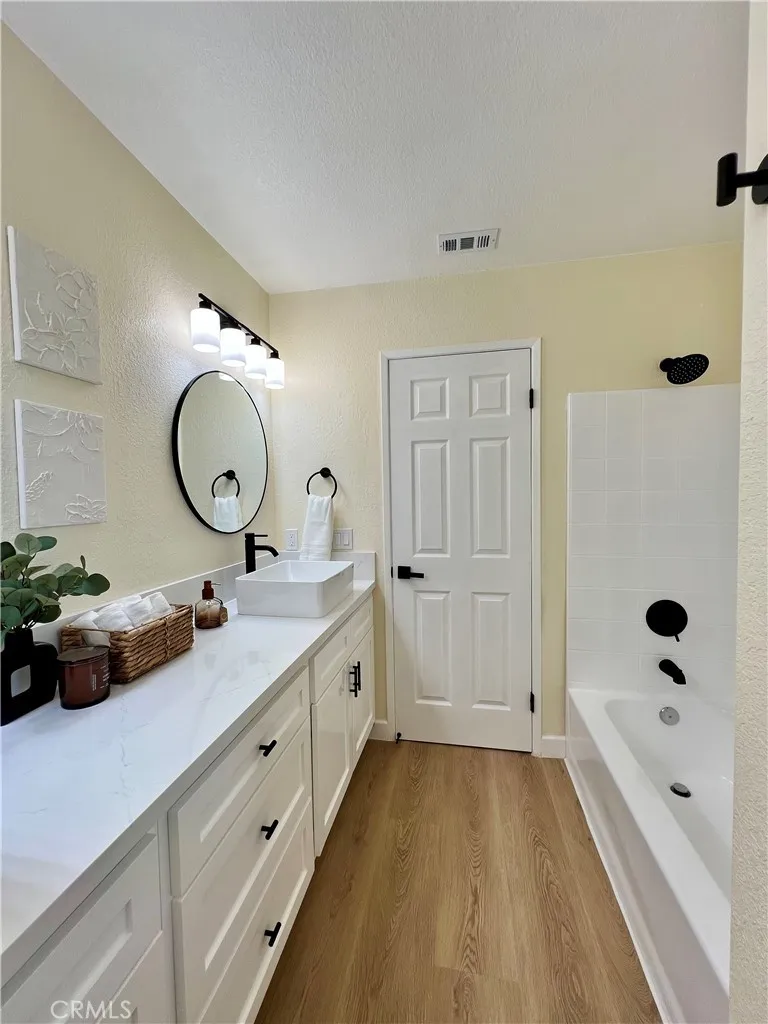 13377 Paramount Road Phelan, CA 92371