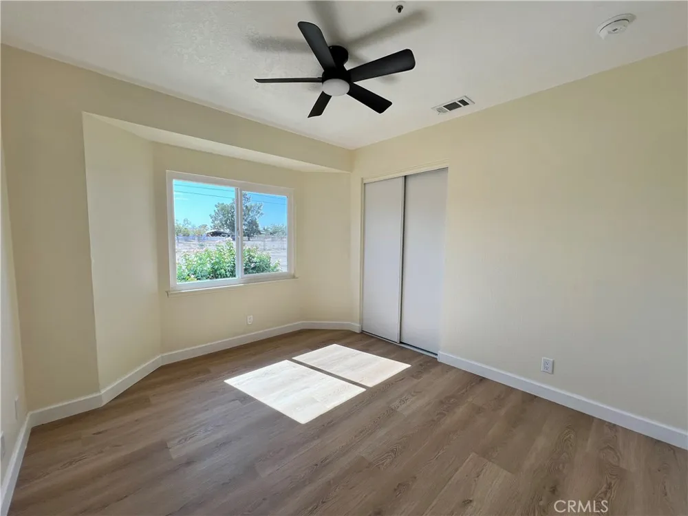 13377 Paramount Road Phelan, CA 92371