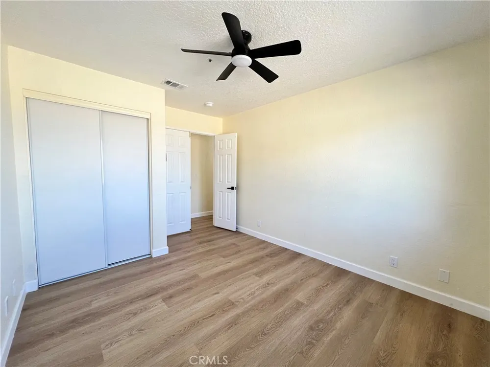 13377 Paramount Road Phelan, CA 92371