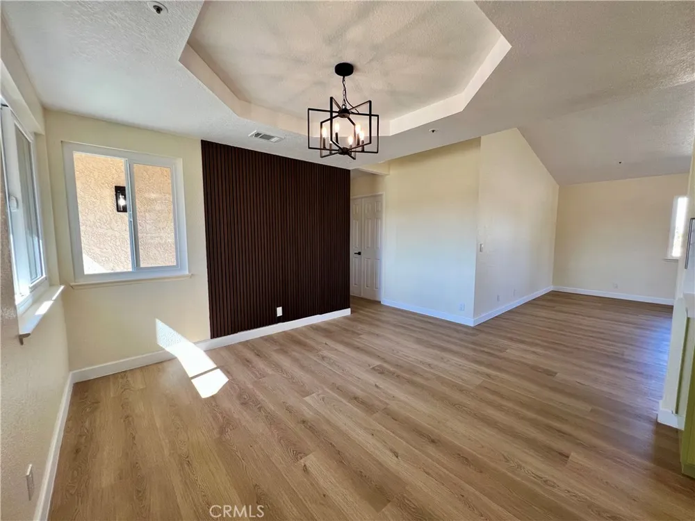 13377 Paramount Road Phelan, CA 92371