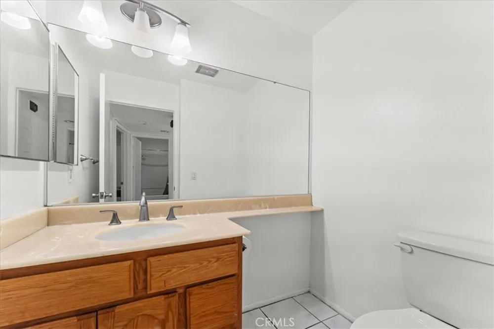 14829 Sherman #1 Van Nuys, CA 91405