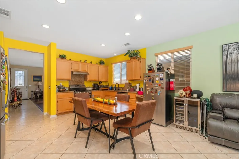 43022 Carpenter Lancaster, CA 93535