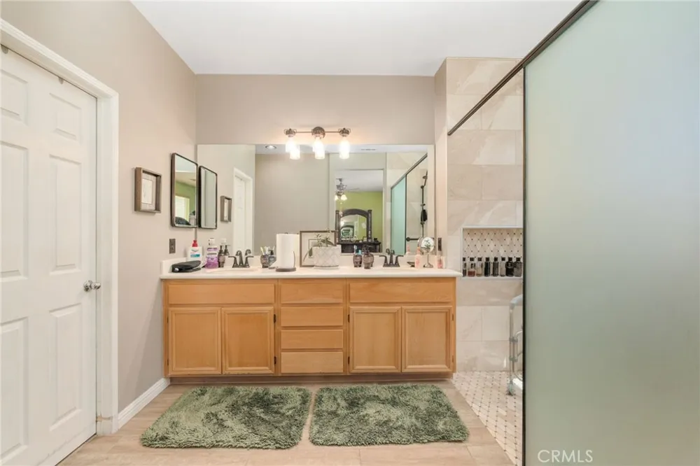 43022 Carpenter Lancaster, CA 93535