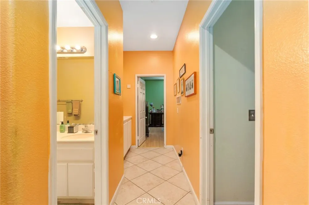 43022 Carpenter Lancaster, CA 93535