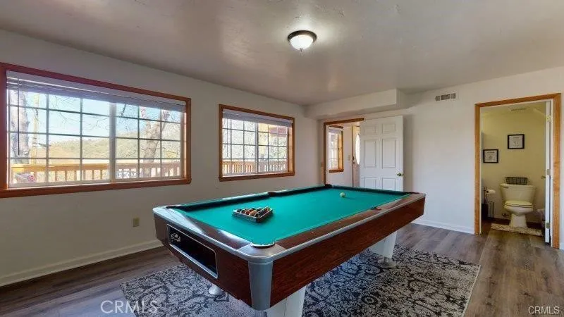 621 Arth Drive Crestline, CA 92325