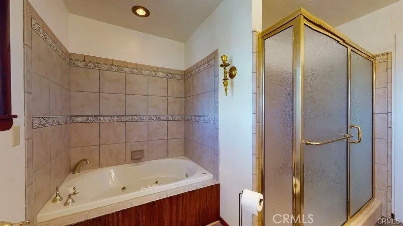 621 Arth Drive Crestline, CA 92325