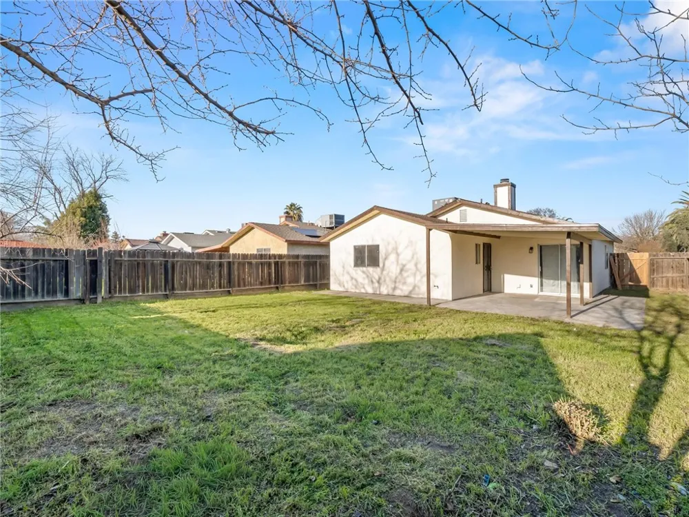 4359 W Cardiff Fresno, CA 93722