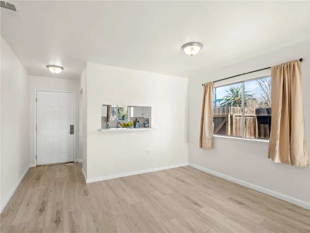 4359 W Cardiff Fresno, CA 93722