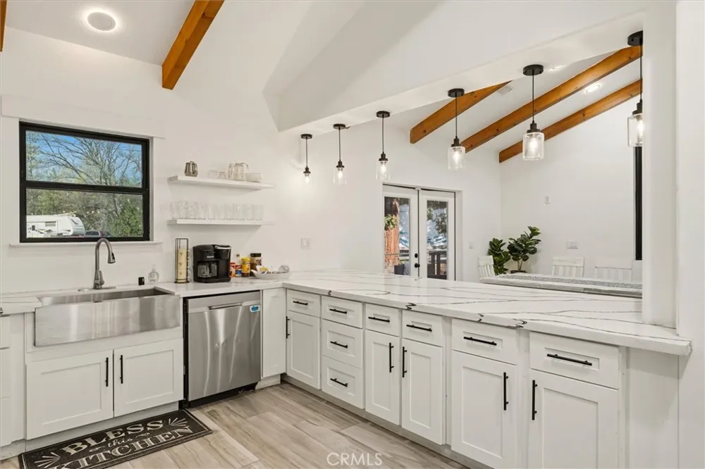 39490 Crane Valley Court Bass Lake, CA 93604