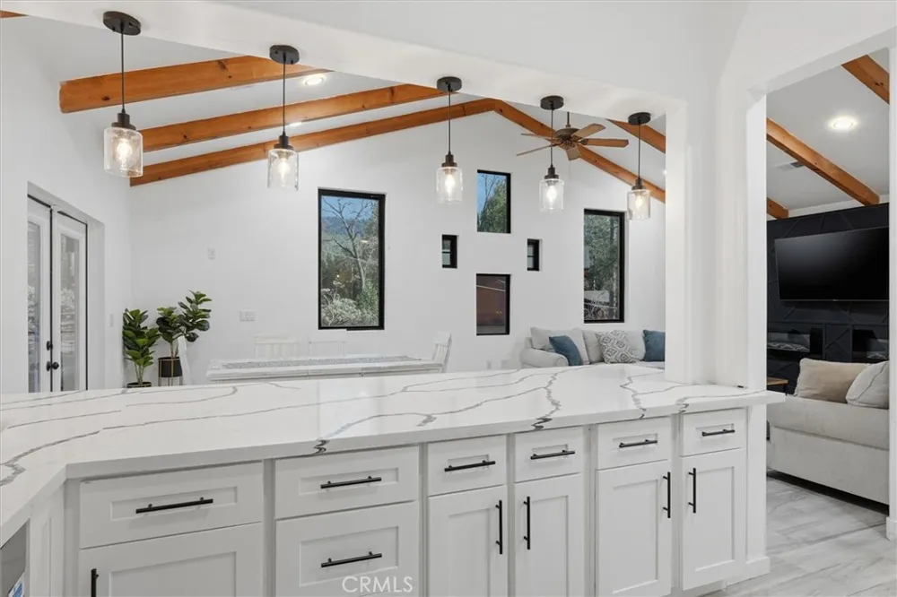 39490 Crane Valley Court Bass Lake, CA 93604