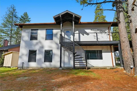 39490 Crane Valley Court