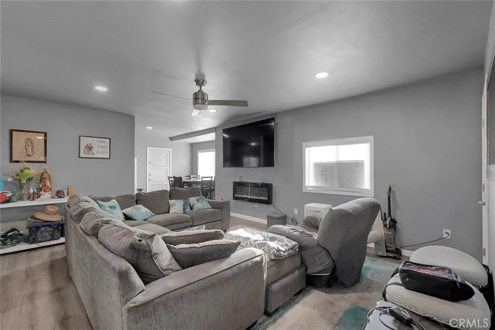 17107 Avenue 24 Chowchilla, CA 93610