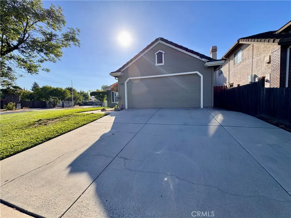 240 Gelf Modesto, CA 95357