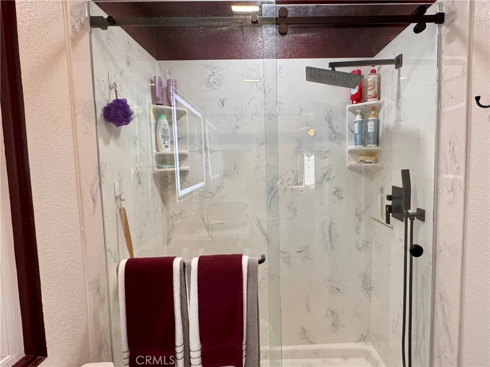 240 Gelf Modesto, CA 95357