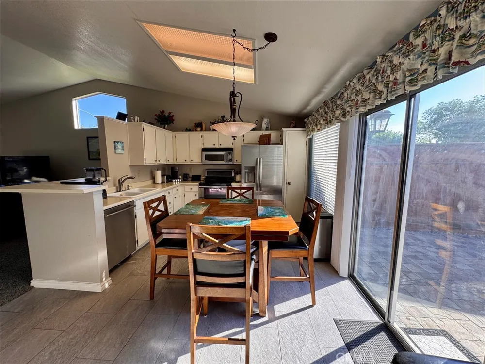 240 Gelf Modesto, CA 95357