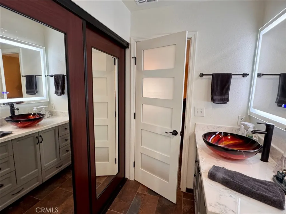 240 Gelf Modesto, CA 95357