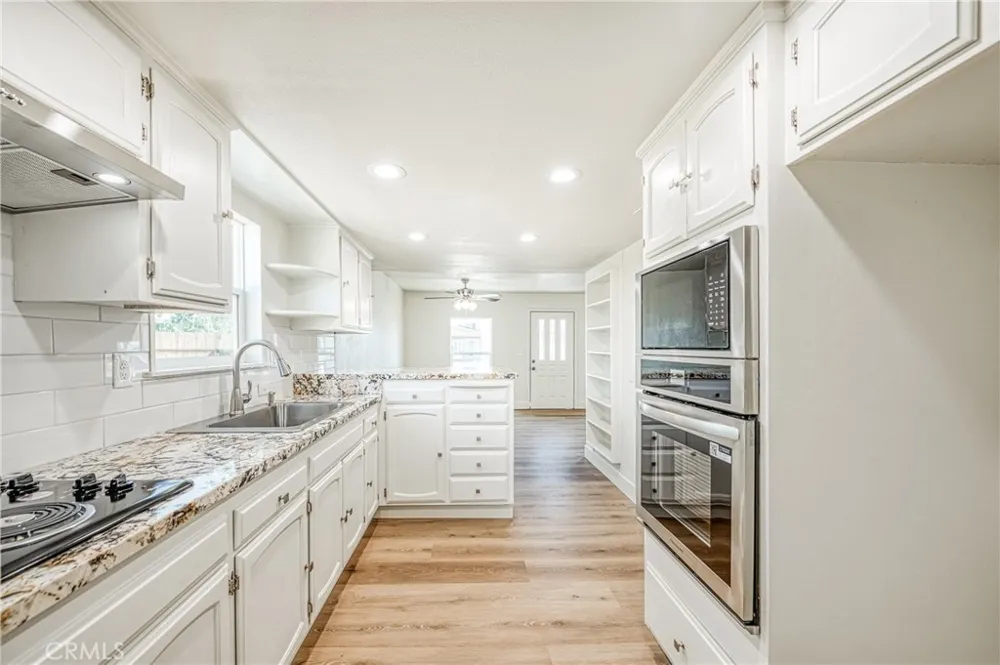 1651 5th Street Clovis, CA 93611