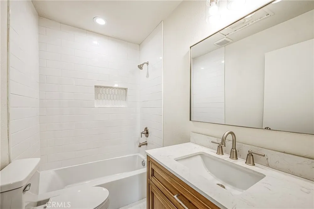 1651 5th Street Clovis, CA 93611