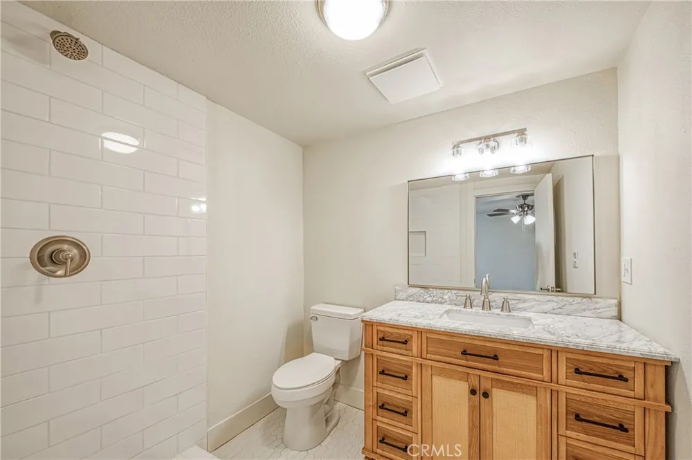 1651 5th Street Clovis, CA 93611