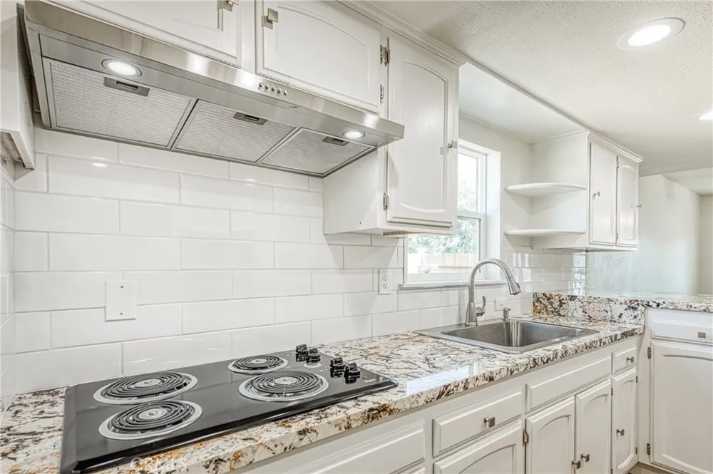 1651 5th Street Clovis, CA 93611