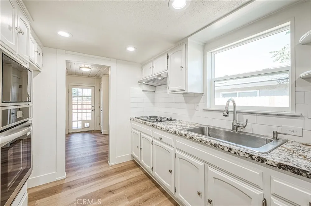 1651 5th Street Clovis, CA 93611