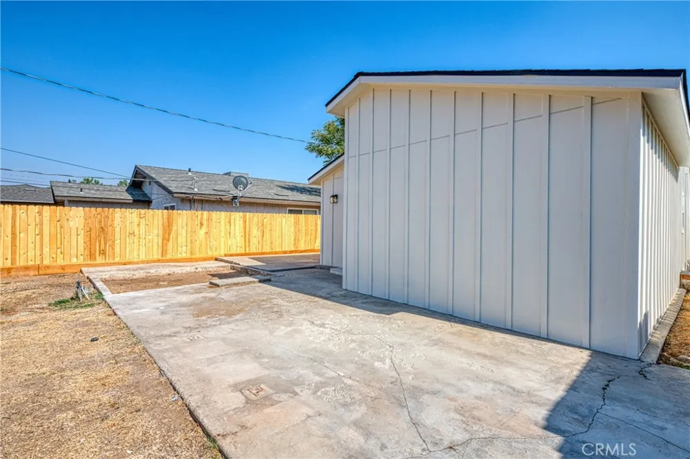 1651 5th Street Clovis, CA 93611