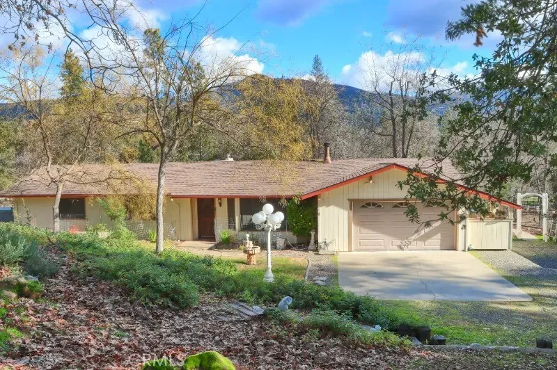 5909 Evergreen Mariposa, CA 95338