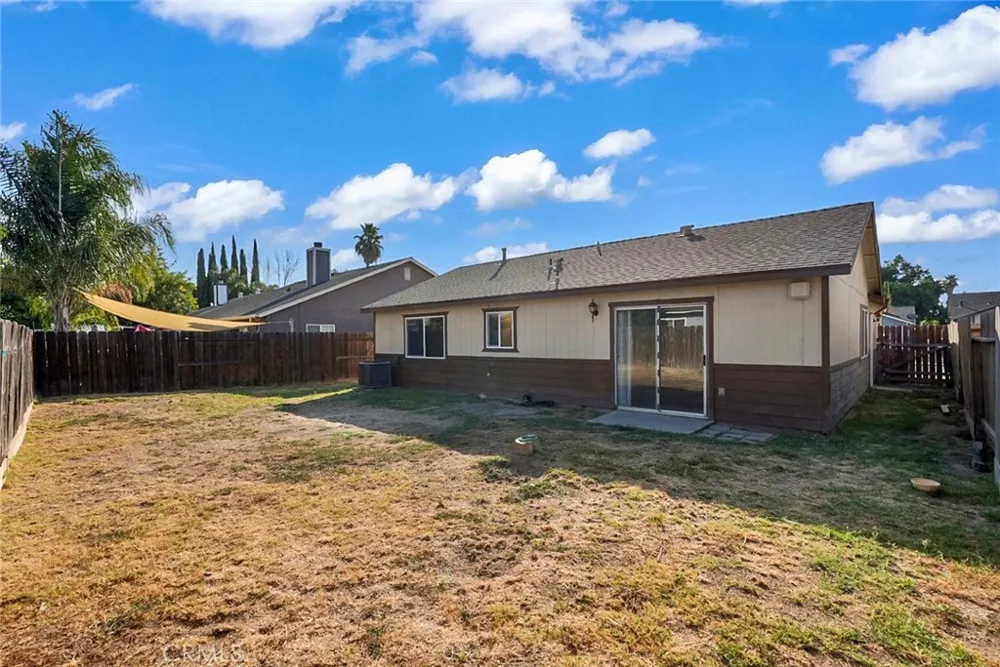 2122 Harrison Court Chowchilla, CA 93610
