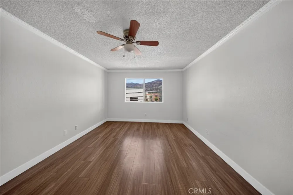 333 Burchett Street #206 Glendale, CA 91203