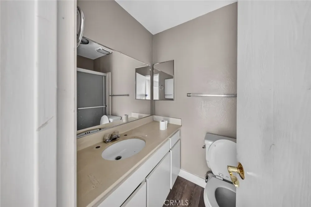 333 Burchett Street #206 Glendale, CA 91203
