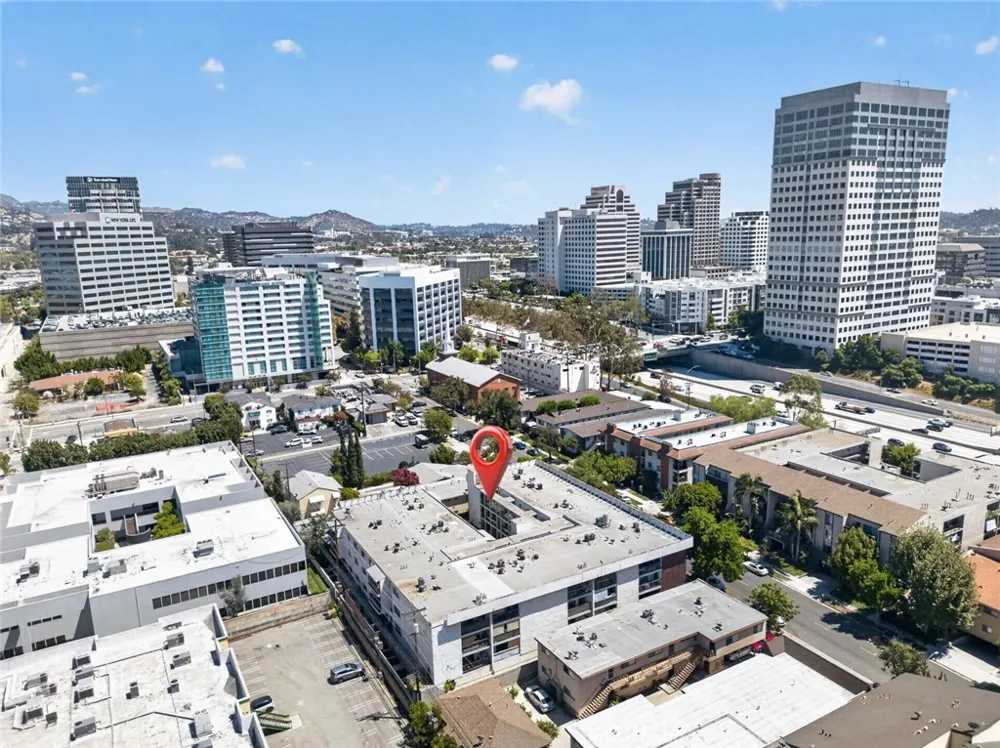 333 Burchett Street #206 Glendale, CA 91203