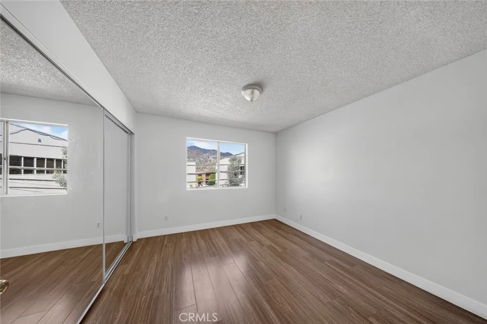 333 Burchett Street #206 Glendale, CA 91203