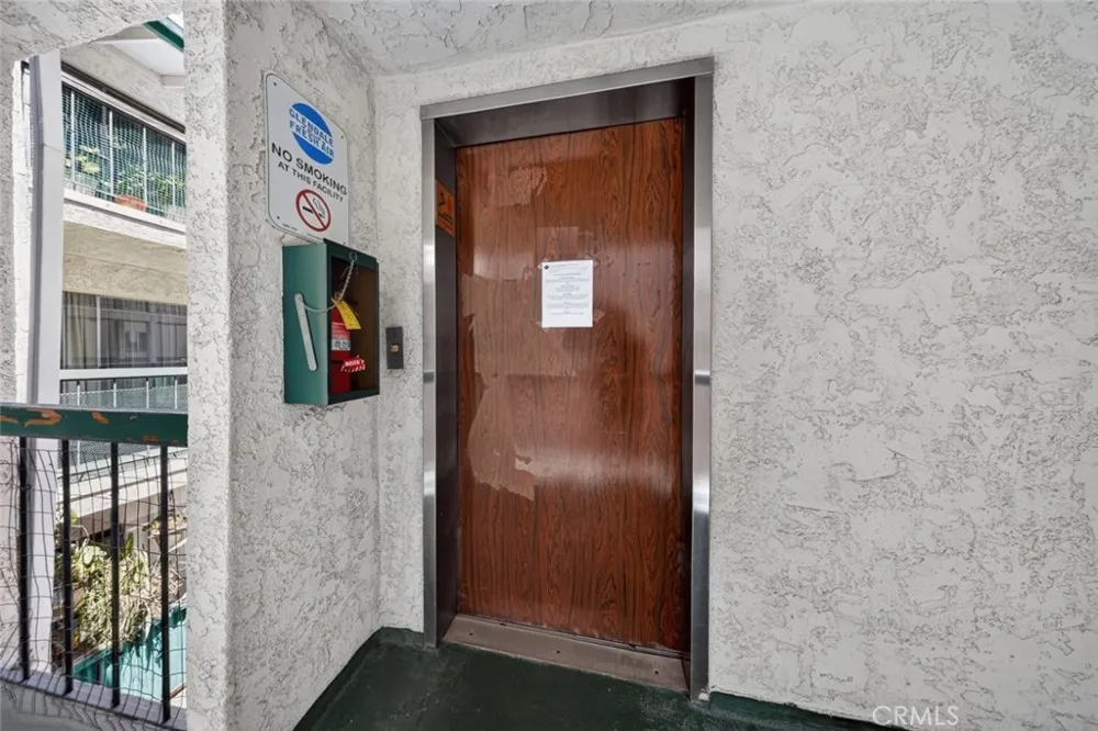 333 Burchett Street #206 Glendale, CA 91203