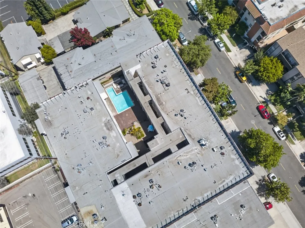 333 Burchett Street #206 Glendale, CA 91203