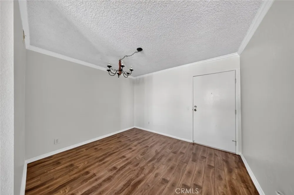 333 Burchett Street #206 Glendale, CA 91203