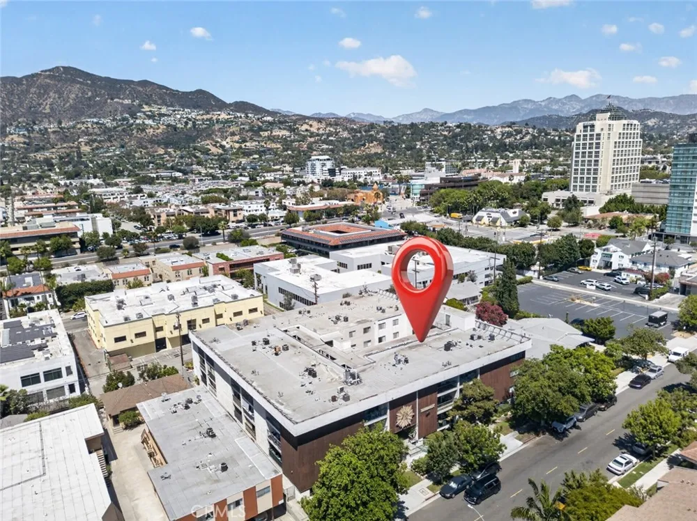 333 Burchett Street #206 Glendale, CA 91203
