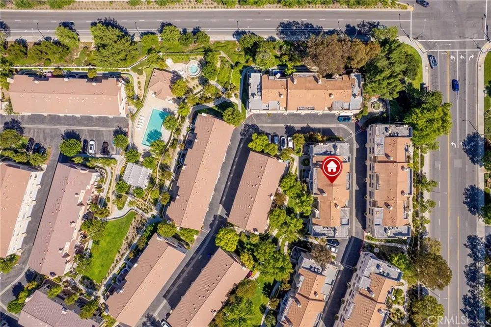 25703 Holiday Circle #C Stevenson Ranch, CA 91381