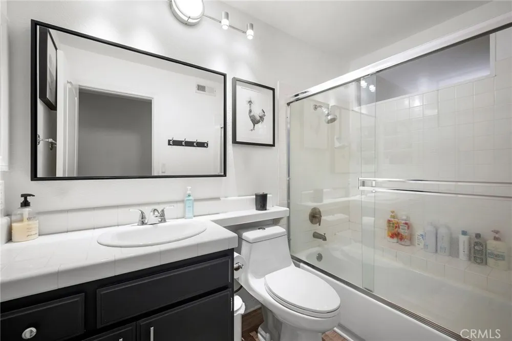 25703 Holiday Circle #C Stevenson Ranch, CA 91381
