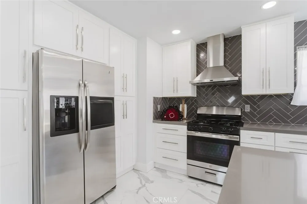 11900 Cometa Avenue Pacoima, CA 91331