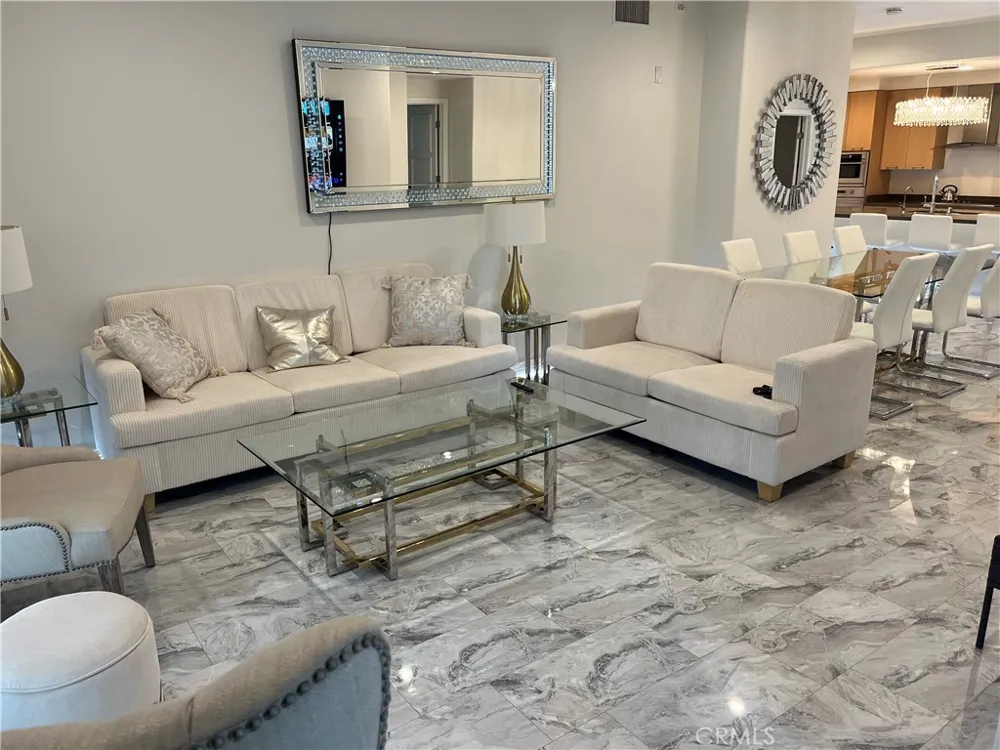 205 Caruso Glendale, CA 91210